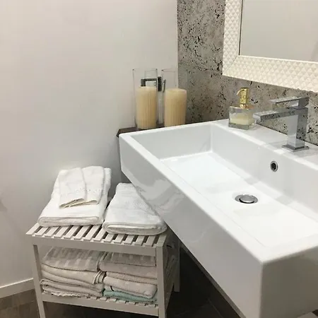 Villa Lula's Plemmirio Syracuse
